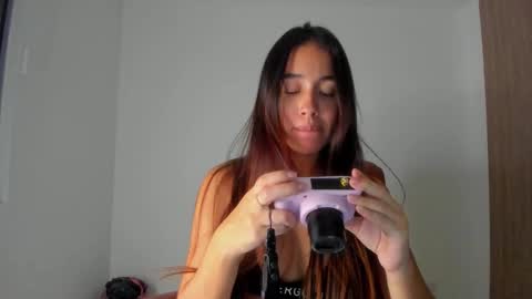 Aria Montgomery online show from 10-06-25, 06:22