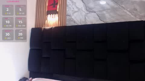 Snapshot of ariana_hill_ chatting on 10-28-25, 12:19 ariana_hill_ online show from 10-28-25, 12:19