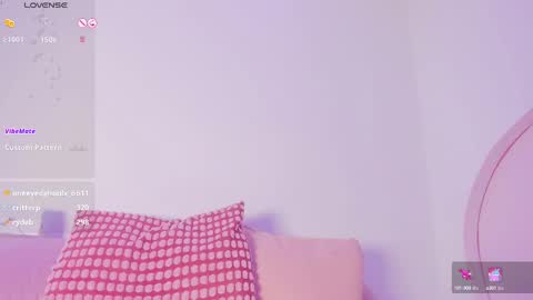 Ariana online show from 02-14-25, 10:59