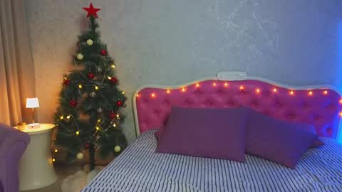 Ariana online show from 12-18-24, 12:32