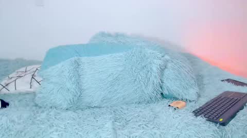 Ari online show from 02-21-25, 05:24