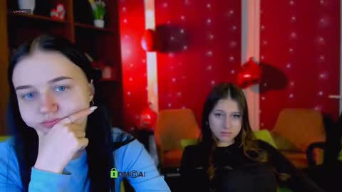 Snapshot of arianaa_cat chatting on 02-15-26, 07:21 arianaa_cat online show from 02-15-26, 07:21