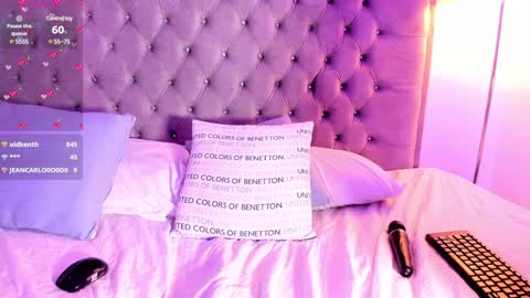    online show from 01-12-25, 02:14