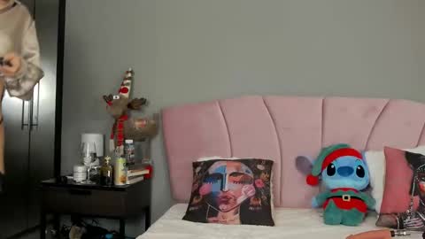 Snapshot of arianna_moonx chatting on 12-18-25, 11:11 arianna_moonx online show from 12-18-25, 11:11