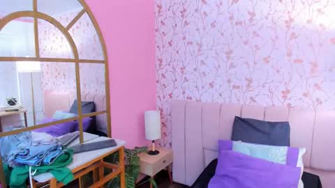 Arianna online show from 10-14-25, 12:06