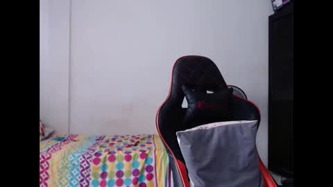 Snapshot of ariannaloovel chatting on 02-28-26, 06:20 ariannaloovel online show from 02-28-26, 06:20