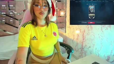 Aria online show from 11-24-25, 01:11