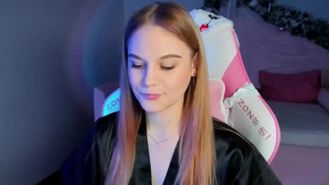 Aria online show from 12-21-25, 04:14