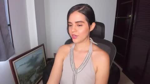 Snapshot of ariel_pinkdiamond chatting on 10-22-25, 09:25 Ariel Pink Diamond online show from 10-22-25, 09:25