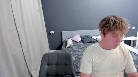 Ariel online show from 02-10-26, 06:34