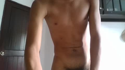 Snapshot of arielaritz chatting on 10-10-25, 02:49 arielaritz online show from 10-10-25, 02:49