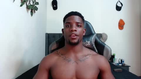 Snapshot of arielbronwxxx chatting on 02-15-25, 02:26 chris online show from 02-15-25, 02:26