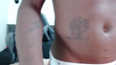 Snapshot of arielbronwxxx chatting on 02-17-25, 02:37 chris online show from 02-17-25, 02:37