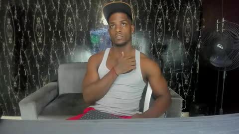 Snapshot of arielbronwxxx chatting on 09-23-25, 03:09 chris online show from 09-23-25, 03:09