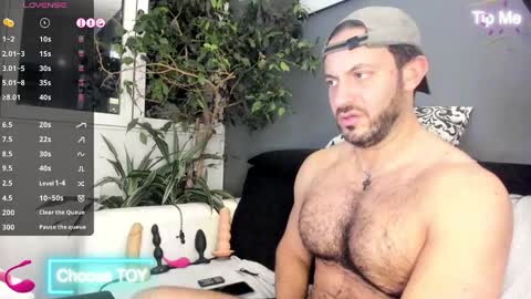 Ariel online show from 10-14-25, 03:51