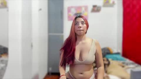 Stephany  online show from 12-12-24, 05:52