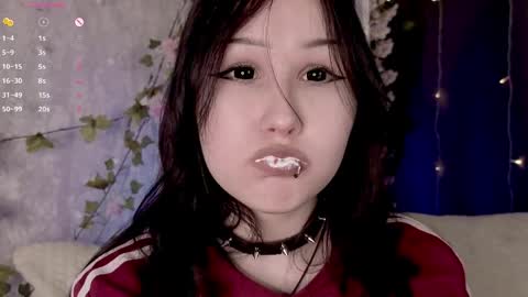 Dee online show from 04-09-26, 06:19