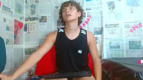 Snapshot of arielnoir6958 chatting on 02-12-26, 12:38 Ariel Aoir online show from 02-12-26, 12:38