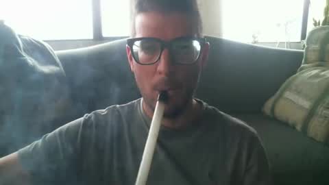 Snapshot of arielsinho chatting on 10-23-25, 08:51 Anon online show from 10-23-25, 08:51