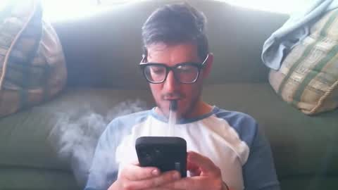 Snapshot of arielsinho chatting on 01-18-26, 03:38 Anon online show from 01-18-26, 03:38