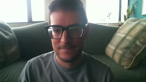 Snapshot of arielsinho chatting on 02-17-26, 06:47 Anon online show from 02-17-26, 06:47