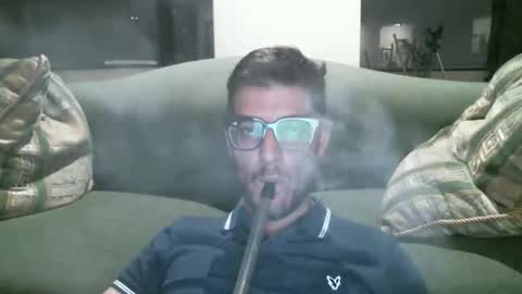 Snapshot of arielsinho chatting on 04-07-26, 04:35 Anon online show from 04-07-26, 04:35