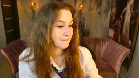 Snapshot of arielsykes chatting on 10-21-25, 05:35 arielsykes online show from 10-21-25, 05:35