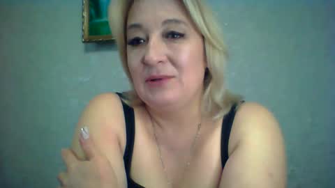 ArielXLoveresss online show from 10-03-25, 09:28