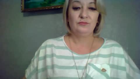 ArielXLoveresss online show from 11-20-25, 08:36