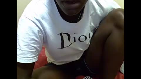 Snapshot of aries_eve chatting on 01-18-25, 11:11 aries_eve online show from 01-18-25, 11:11