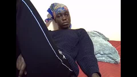 Snapshot of aries_eve chatting on 01-19-25, 03:42 aries_eve online show from 01-19-25, 03:42