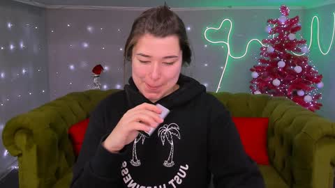 Ari online show from 12-29-24, 09:17