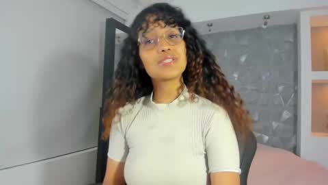 Arihsay Evans online show from 09-16-25, 06:03