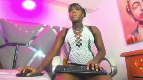 Snapshot of arii_xxx chatting on 12-08-24, 07:26 ari 3 online show from 12-08-24, 07:26