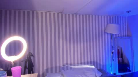  Arianna  online show from 01-16-25, 06:48