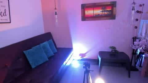  Arianna  online show from 11-11-25, 12:27