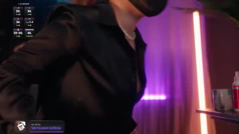 Arina online show from 10-17-25, 12:41