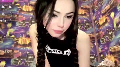Arinka online show from 12-20-24, 03:31