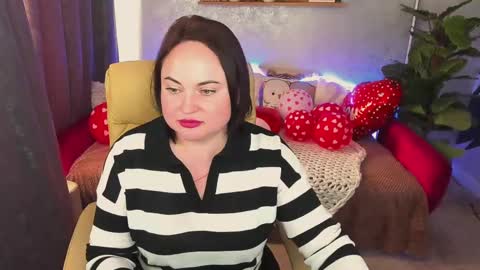 arinastoun online show from 02-18-25, 02:06