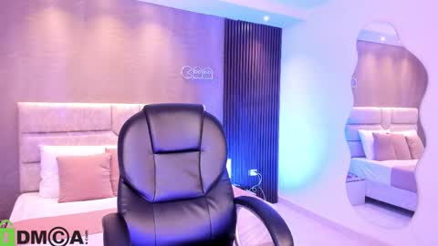 Ari  online show from 10-25-25, 12:51