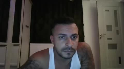 Snapshot of arinna_dave chatting on 11-23-25, 10:09 Arinna and Dave online show from 11-23-25, 10:09