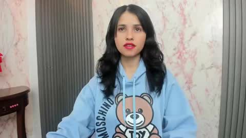 Snapshot of arisha_lee2 chatting on 01-11-25, 08:22 arisha_lee2 online show from 01-11-25, 08:22
