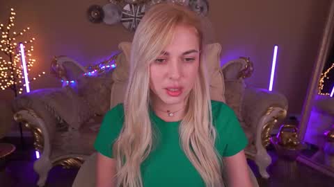 Snapshot of arishkalulu chatting on 02-05-26, 07:13 Arishka online show from 02-05-26, 07:13