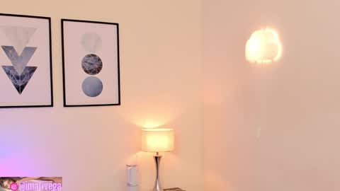   Nice to meet you  thumb up me please its important I  LOOK MY BIO DOWN online show from 01-12-26, 10:37