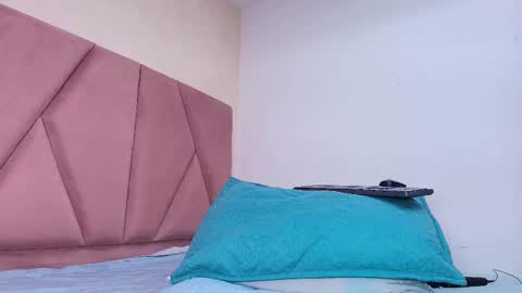 Arleth  online show from 03-07-25, 03:08