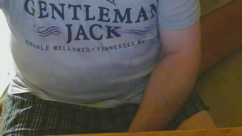 Snapshot of arnie12 chatting on 12-08-24, 10:52 Arnie online show from 12-08-24, 10:52