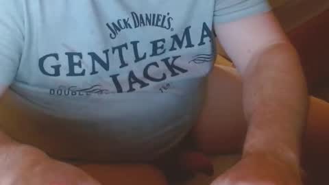 Snapshot of arnie12 chatting on 10-30-25, 11:22 Arnie online show from 10-30-25, 11:22