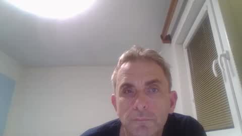 Snapshot of aromannn chatting on 11-30-25, 07:40 aromannn online show from 11-30-25, 07:40