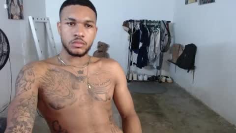 Snapshot of aron_7 chatting on 12-13-24, 06:53 aron_7 online show from 12-13-24, 06:53