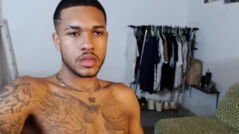 Snapshot of aron_7 chatting on 01-24-25, 02:39 aron_7 online show from 01-24-25, 02:39